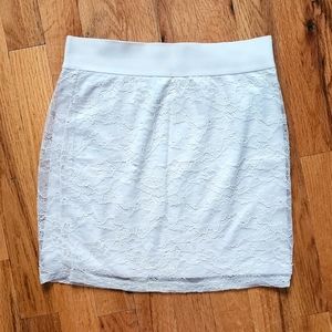 Cream skin tight lace skirt